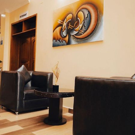 La Classe Hotel Kamembe Kültér fotó