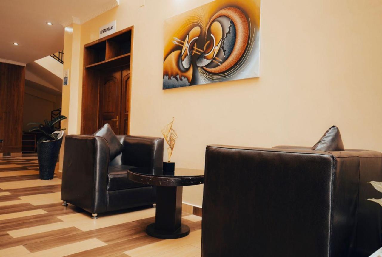 La Classe Hotel Kamembe Kültér fotó